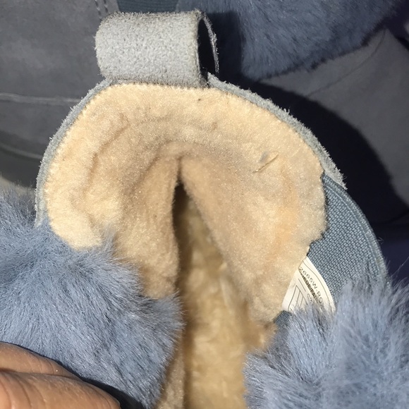 Women’s Bearpaw Suede Booties - Picture 4 of 11